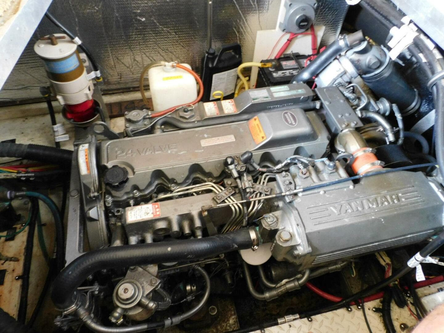 2003 Cruisers Yachts 3750 — photo 35