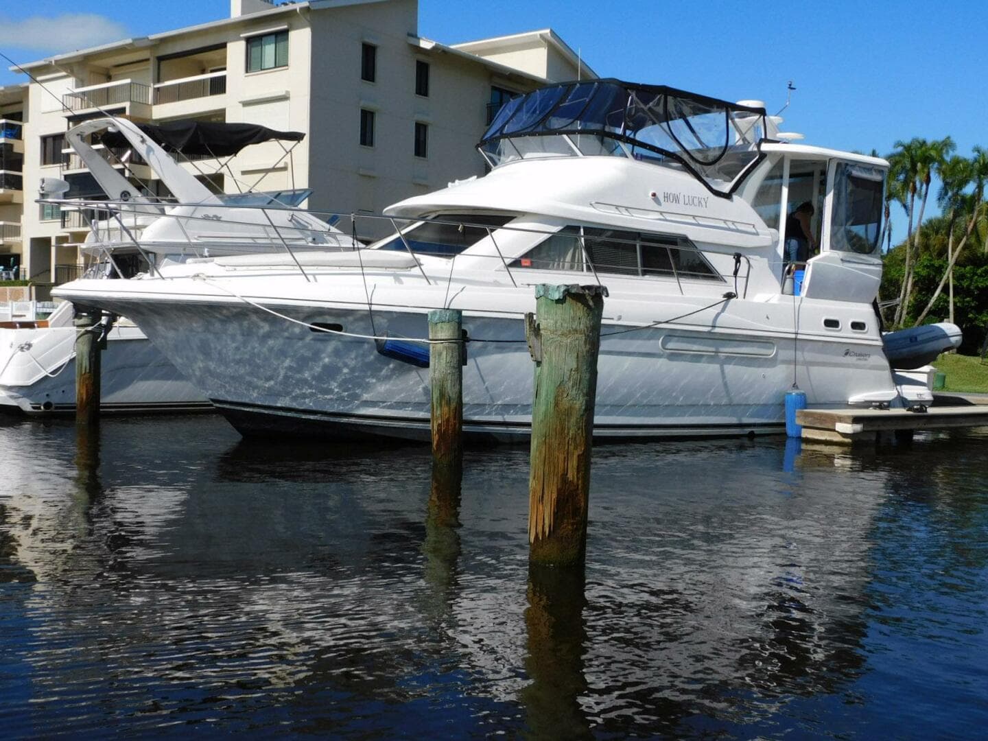 2003 Cruisers Yachts 3750 — photo 2