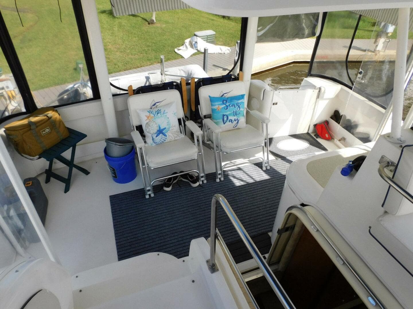 2003 Cruisers Yachts 3750 — photo 29