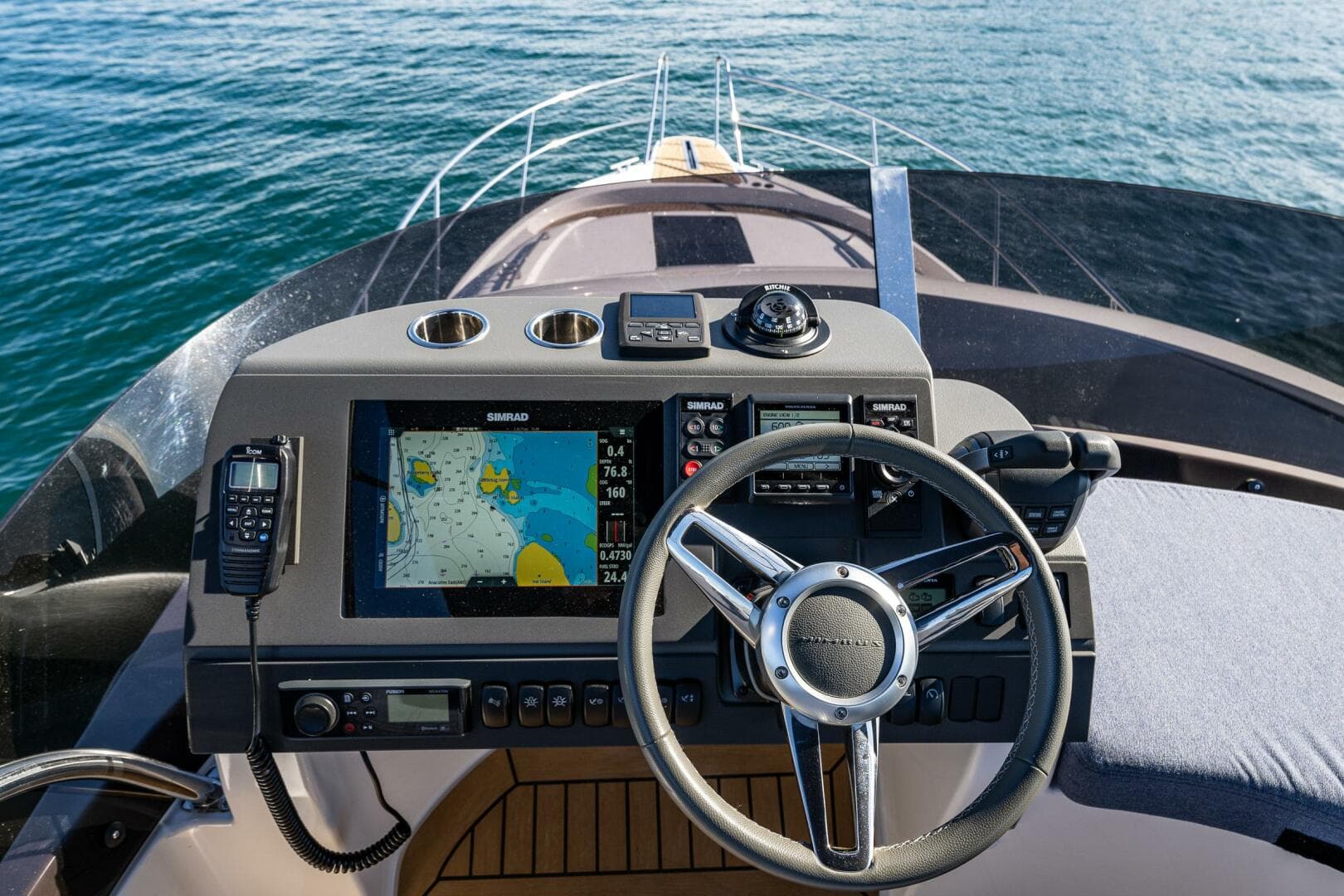 2023 Nimbus 405 Flybridge — photo 20