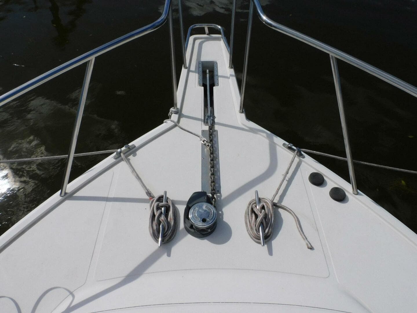 1999 Cabo 35 Flybridge Sportfisher — photo 22