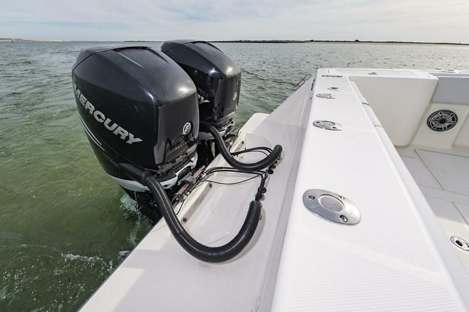 2020 Seavee 322Z — photo 45