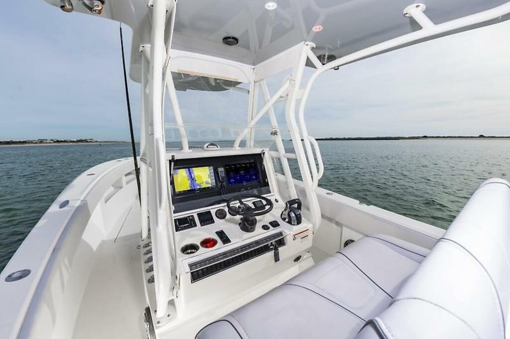 2020 Seavee 322Z — photo 32