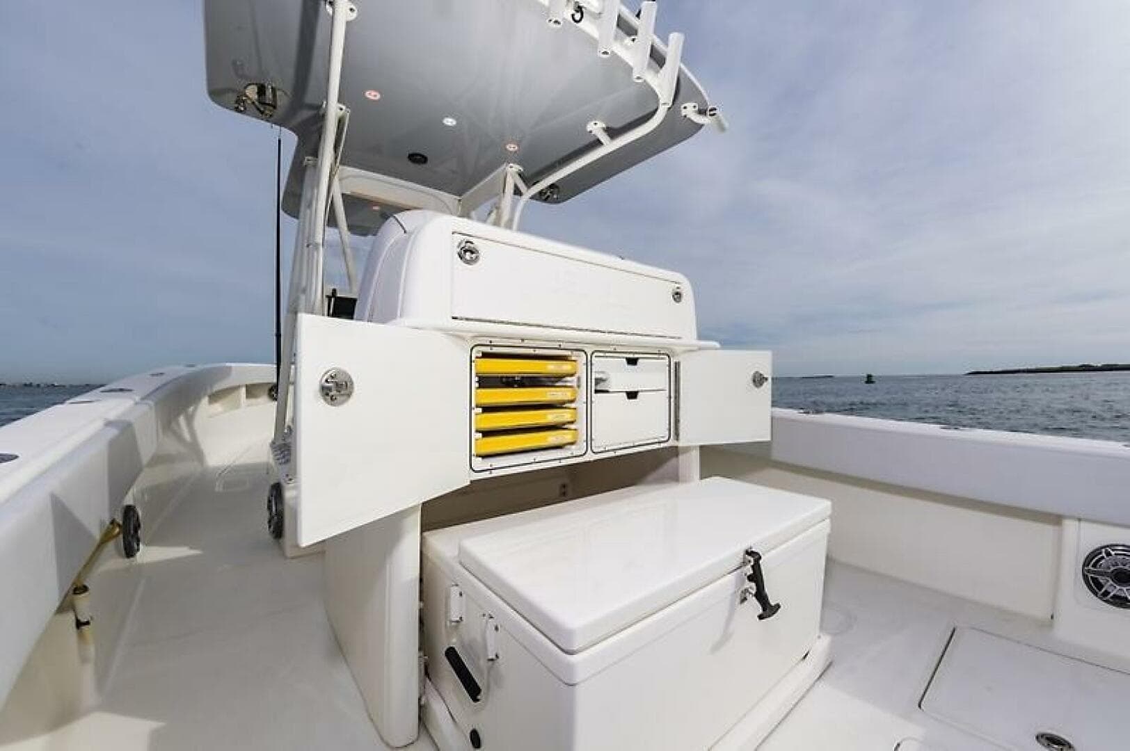 2020 Seavee 322Z — photo 29