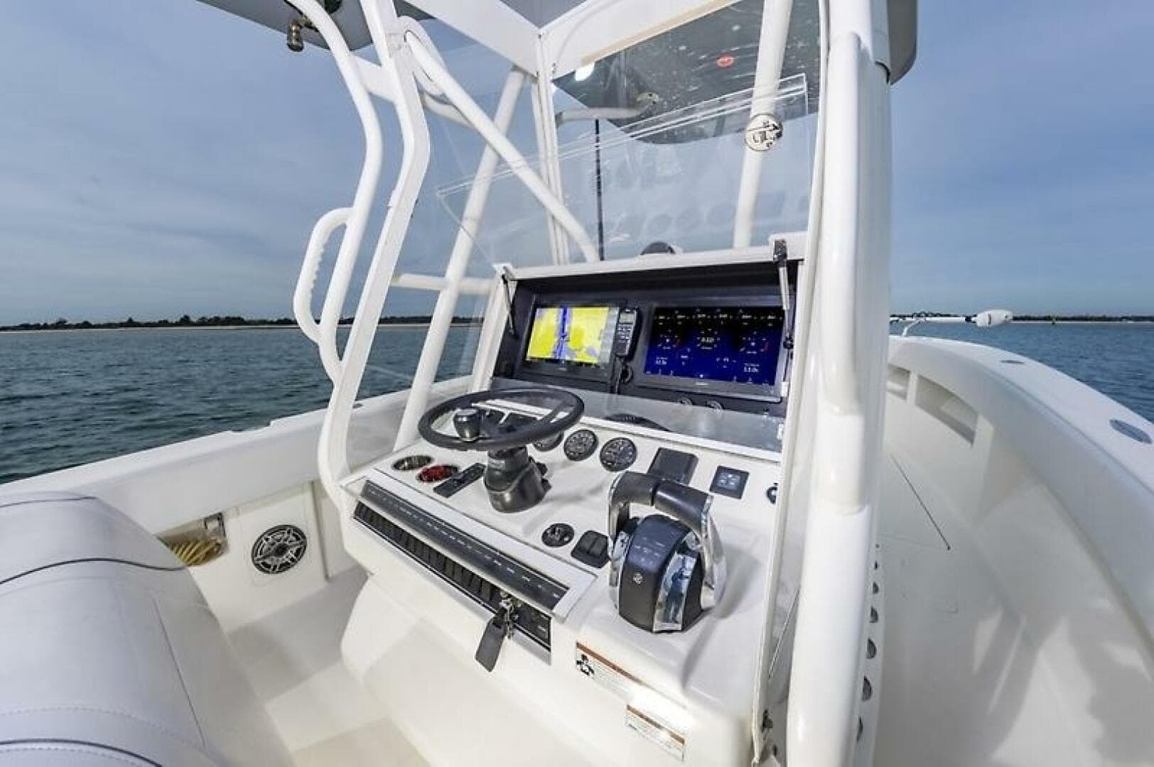 2020 Seavee 322Z — photo 31
