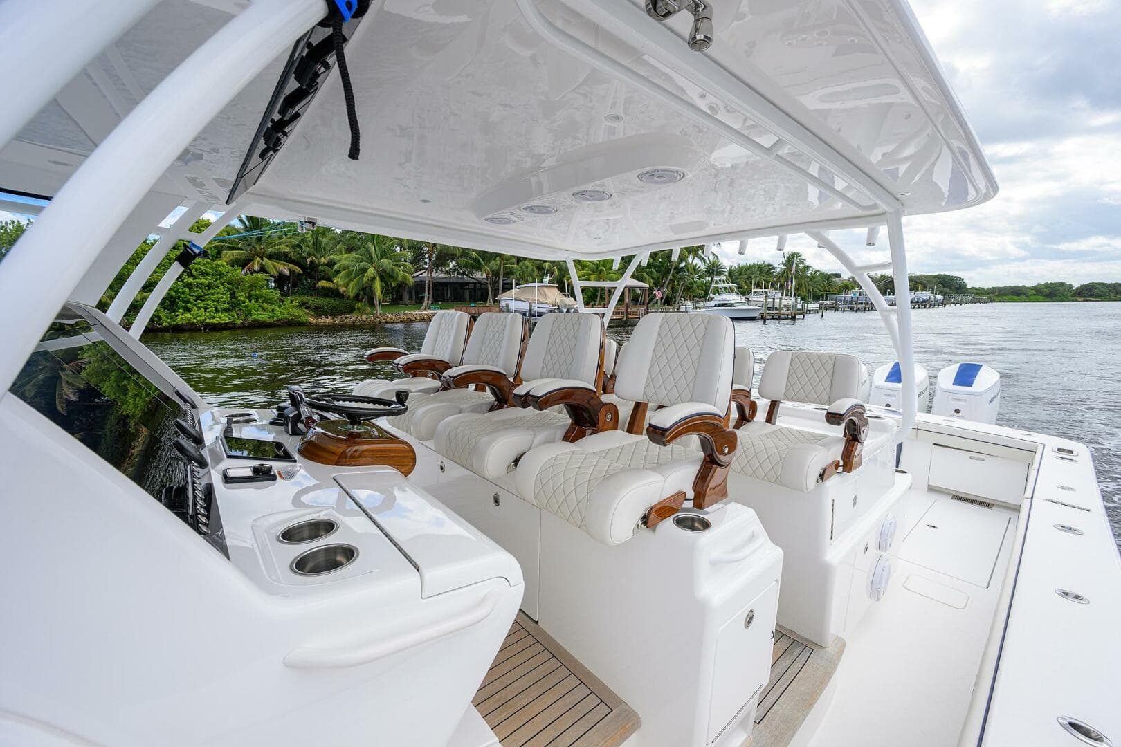 2024 Valhalla Boatworks V-55 — photo 18