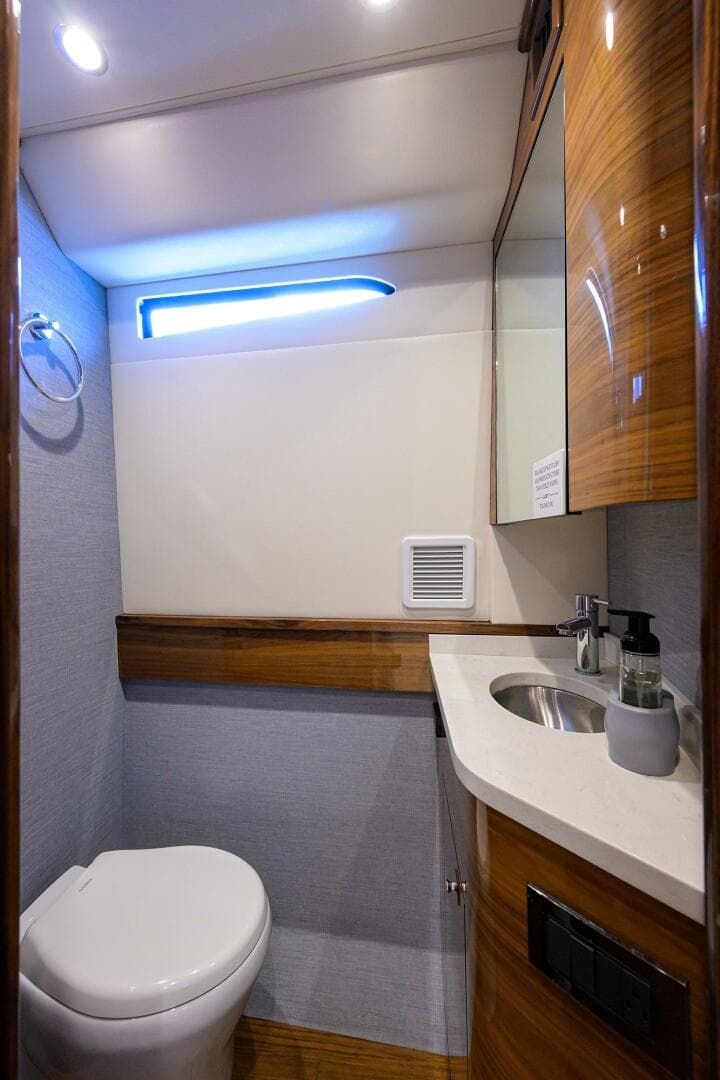 2024 Valhalla Boatworks V-55 — photo 12