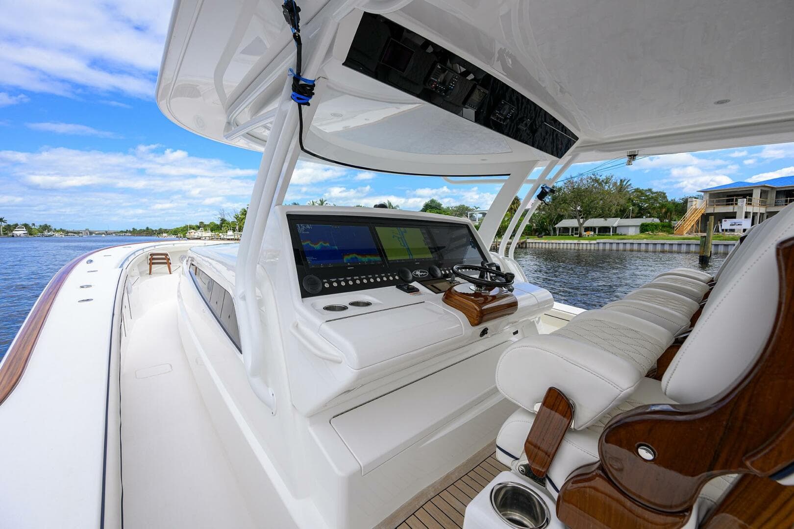 2024 Valhalla Boatworks V-55 — photo 17