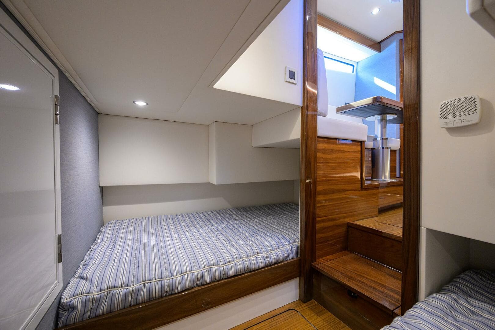 2024 Valhalla Boatworks V-55 — photo 10