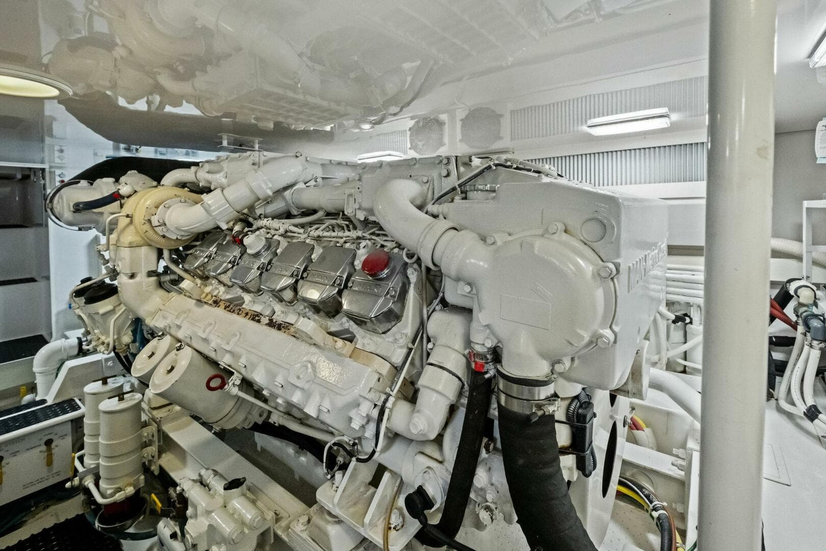 2006 Viking 56 Convertible — photo 60