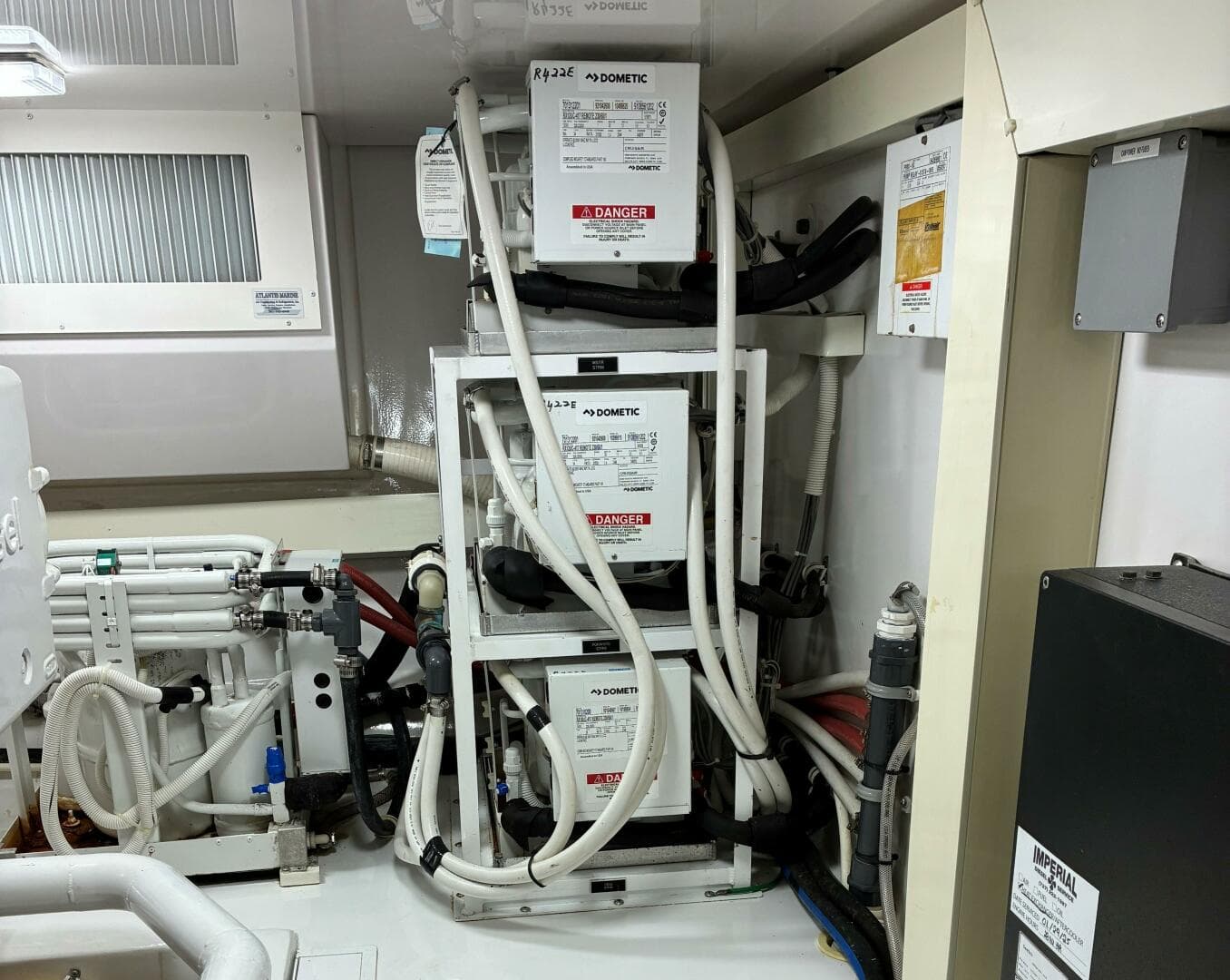 2006 Viking 56 Convertible — photo 62