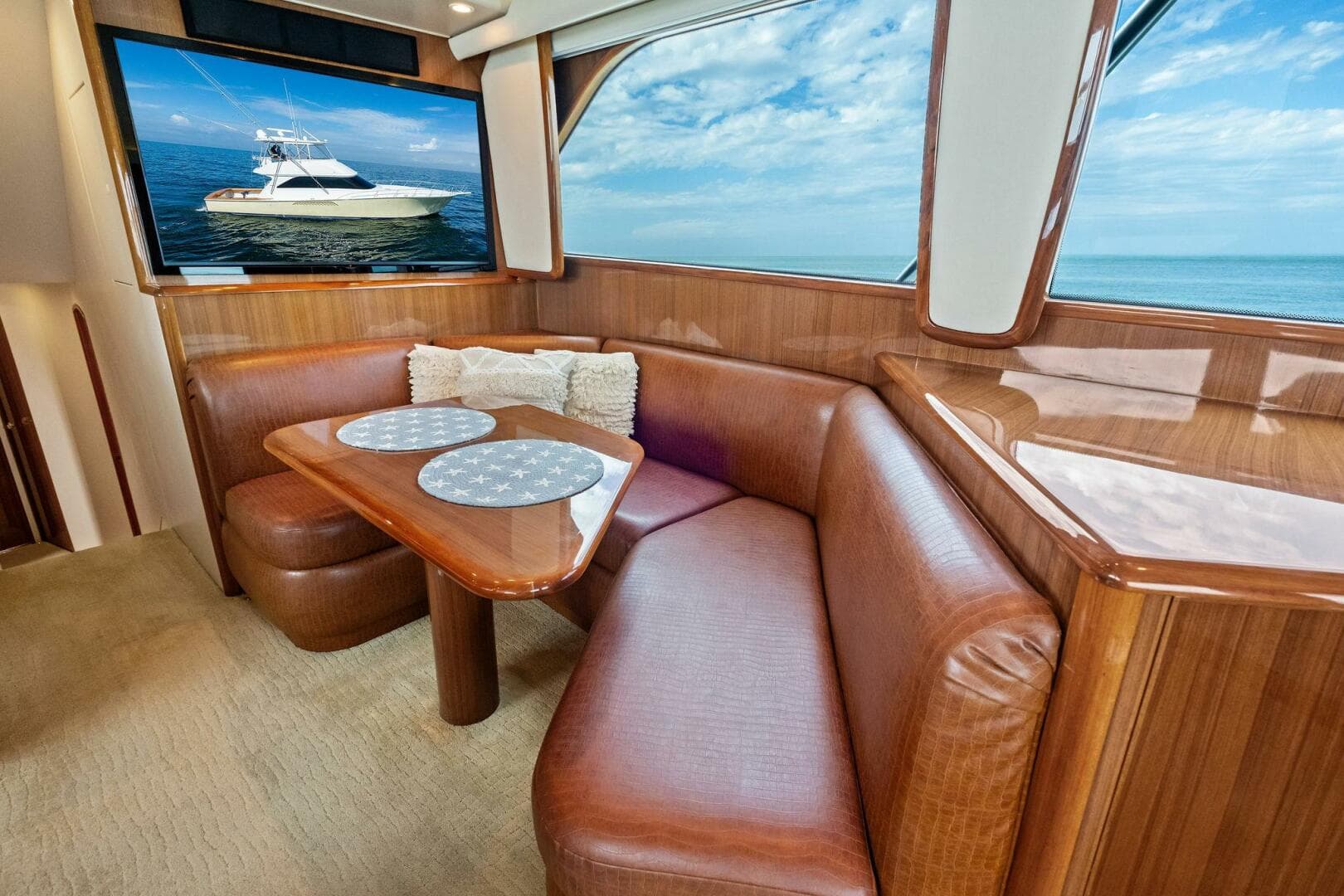 2006 Viking 56 Convertible — photo 15