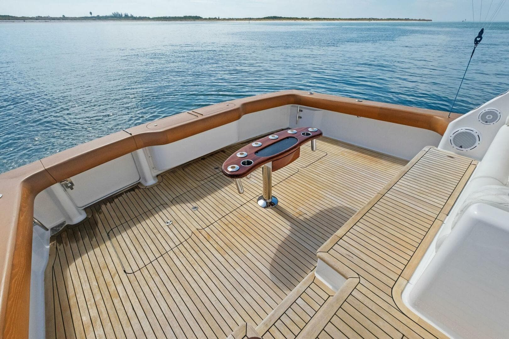 2006 Viking 56 Convertible — photo 33