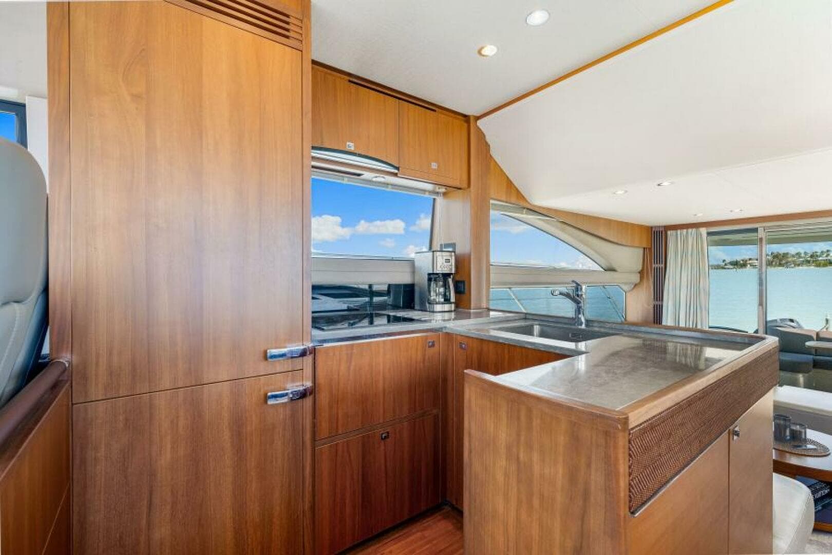 2017 Princess 56 — photo 64