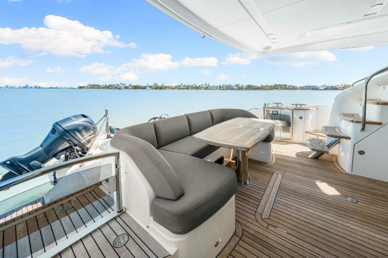 2017 Princess 56 — photo 39