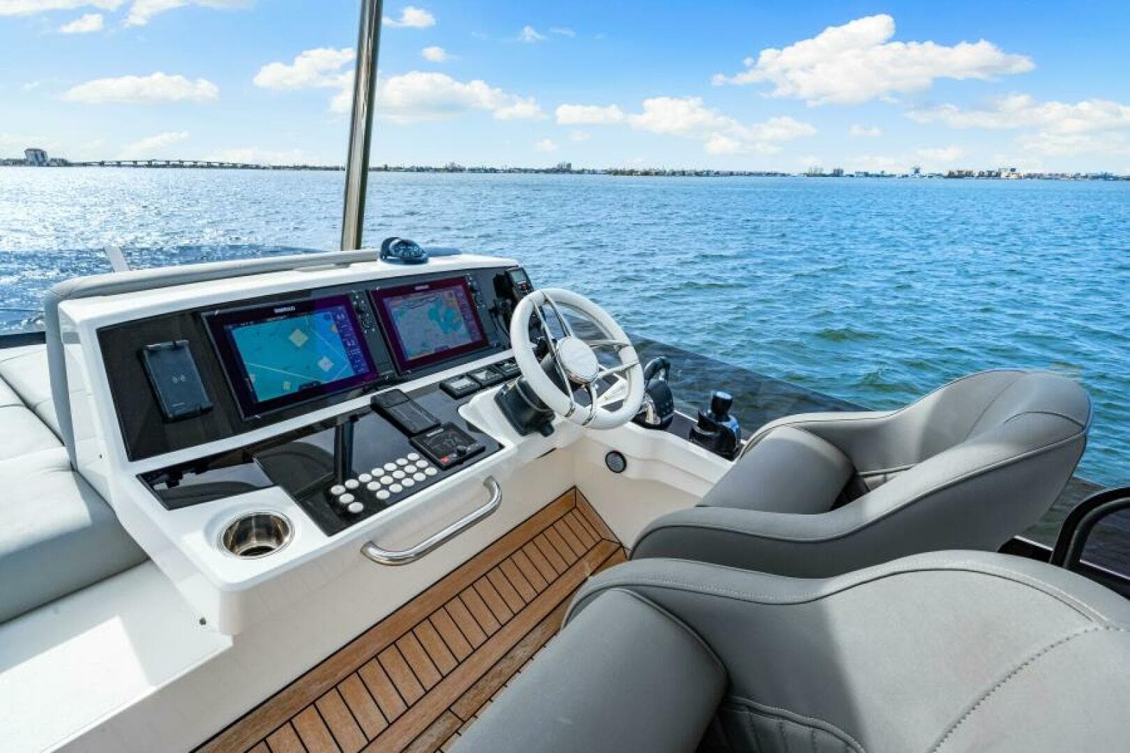 2021 Sunseeker Manhattan 55 — photo 44