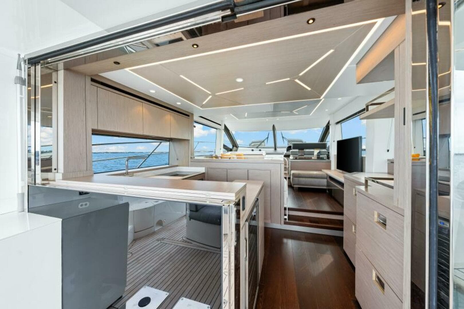 2021 Sunseeker Manhattan 55 — photo 51