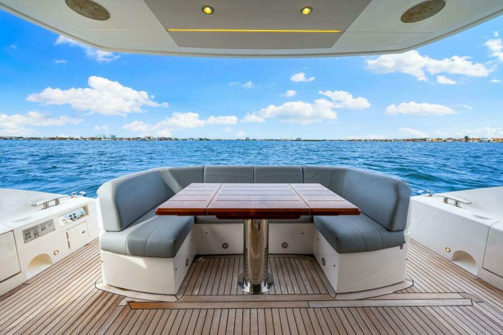2021 Sunseeker Manhattan 55 — photo 31