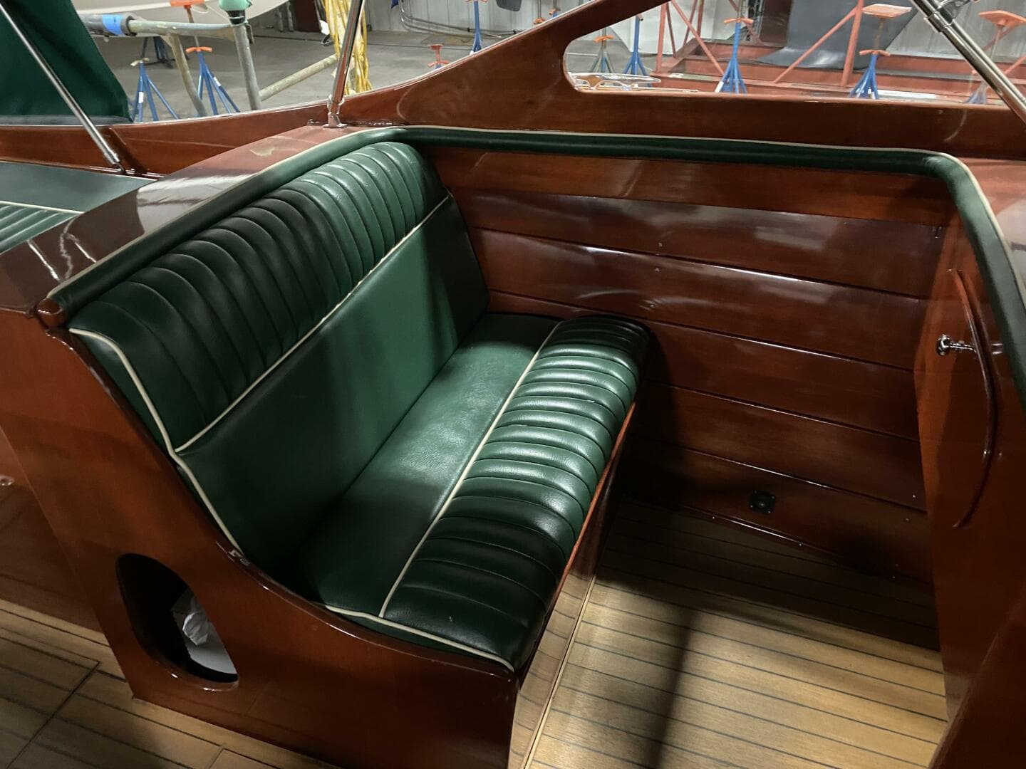 2010 Grand Craft 30 Rs Anniversary Edition — photo 25