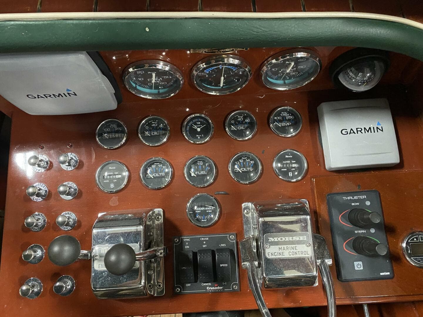 2010 Grand Craft 30 Rs Anniversary Edition — photo 18