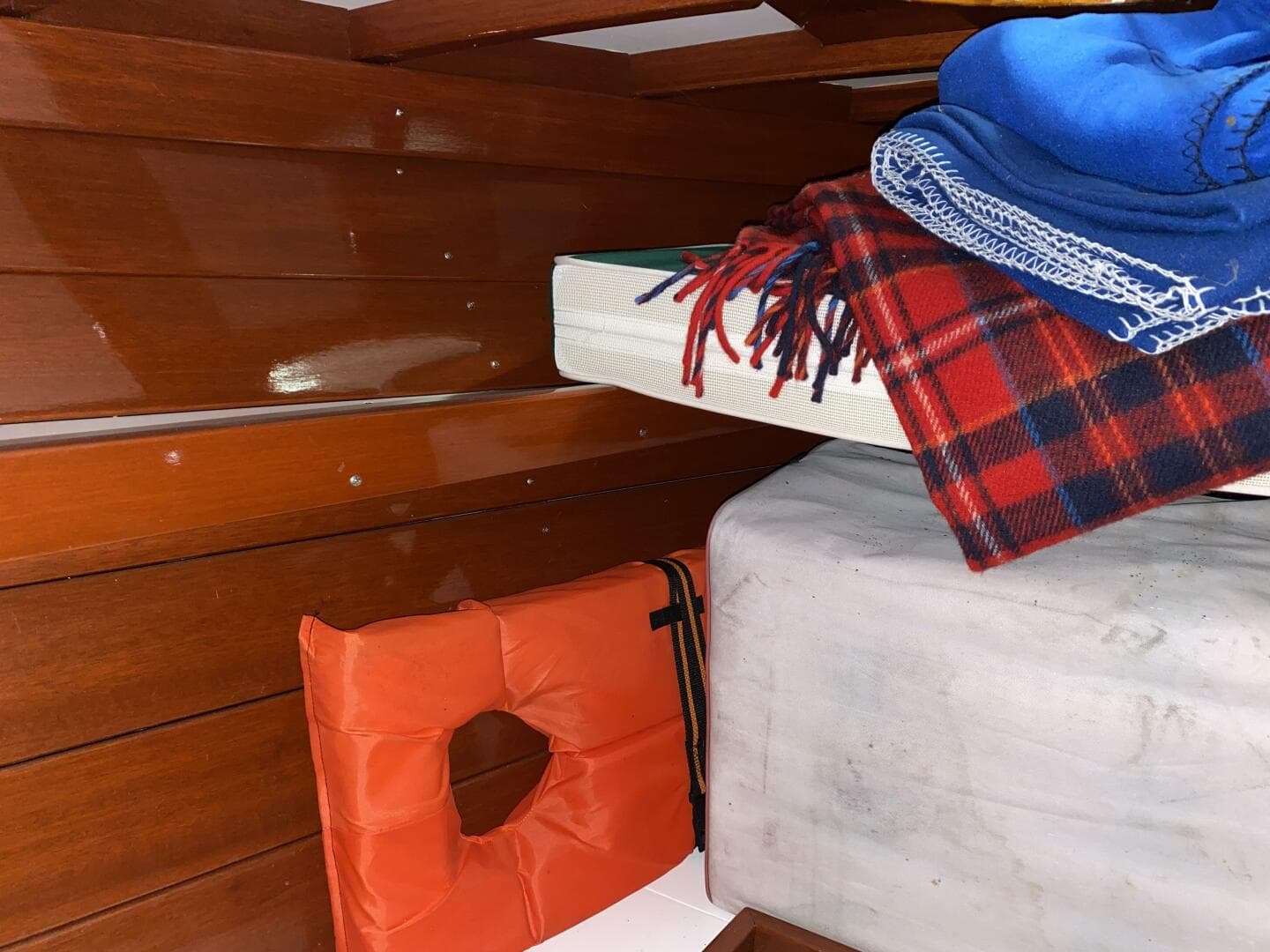 2010 Grand Craft 30 Rs Anniversary Edition — photo 36