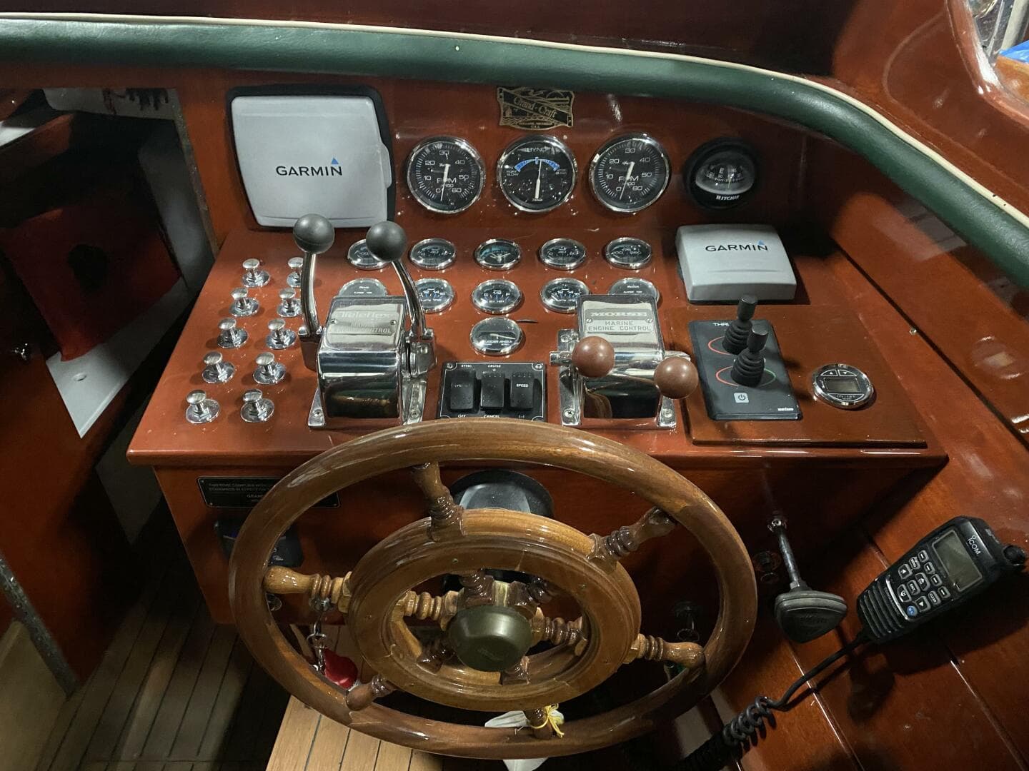 2010 Grand Craft 30 Rs Anniversary Edition — photo 15