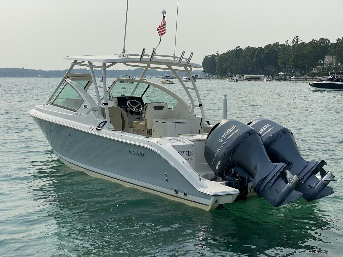 2021 Pursuit 266 Dual Console — photo 9