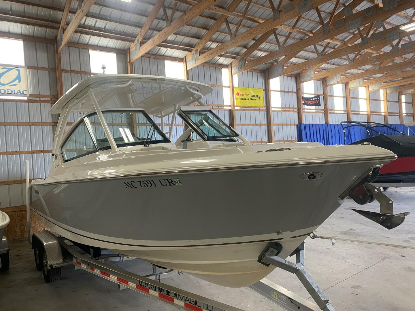 2021 Pursuit 266 Dual Console — photo 70