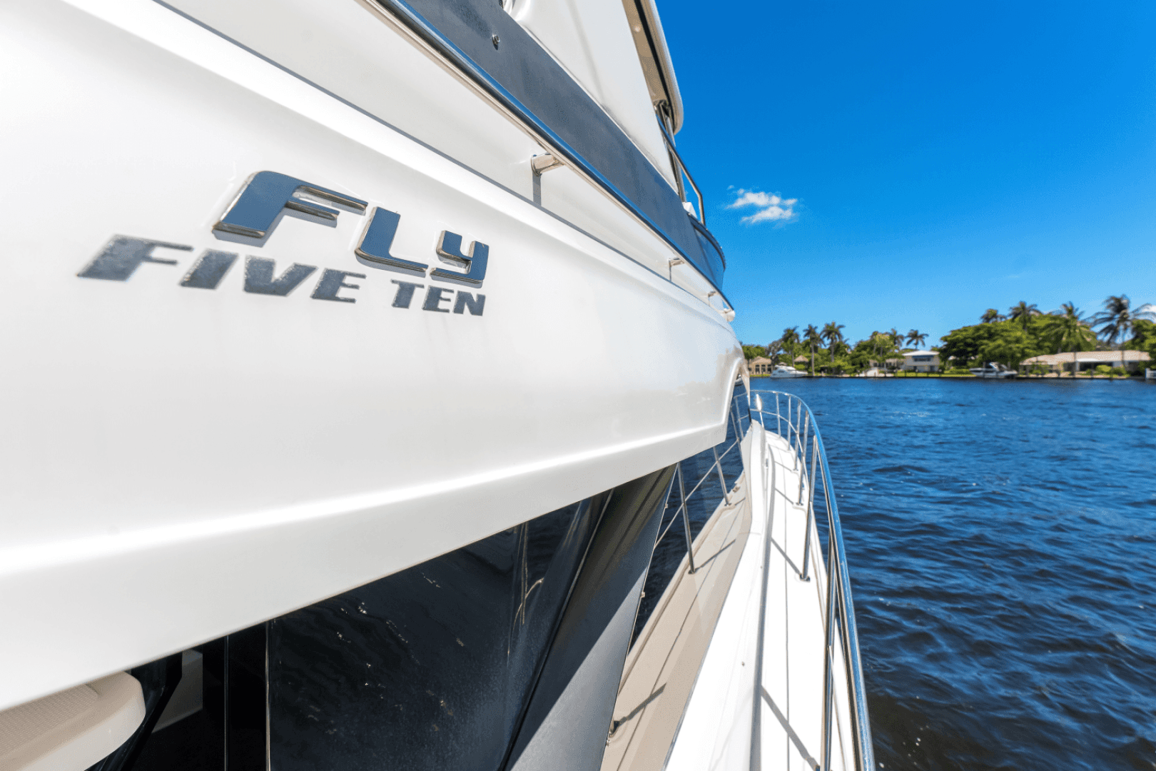 2017 Sea Ray 510 Fly — photo 36