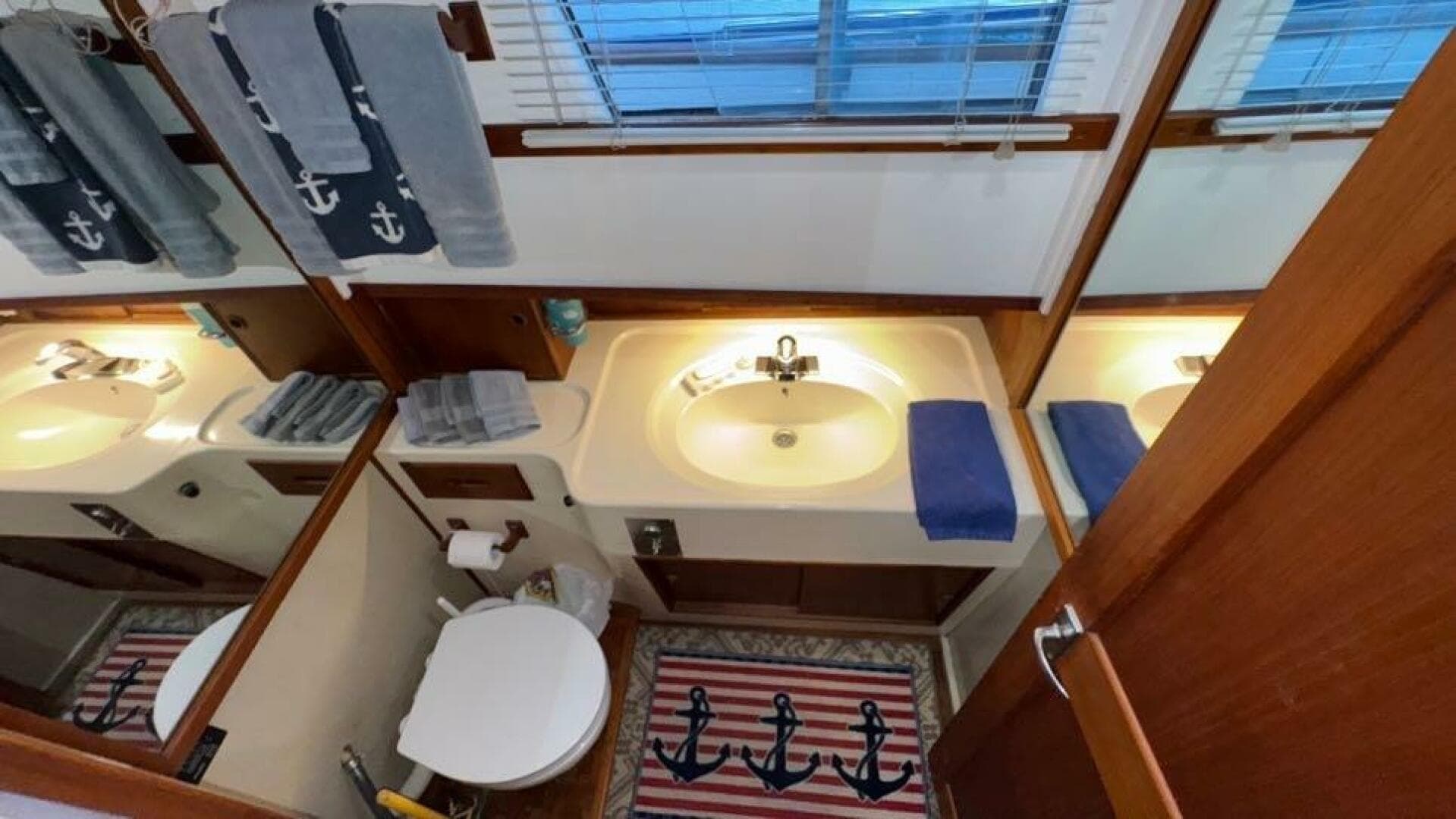 1978 Grand Banks 42 — photo 35