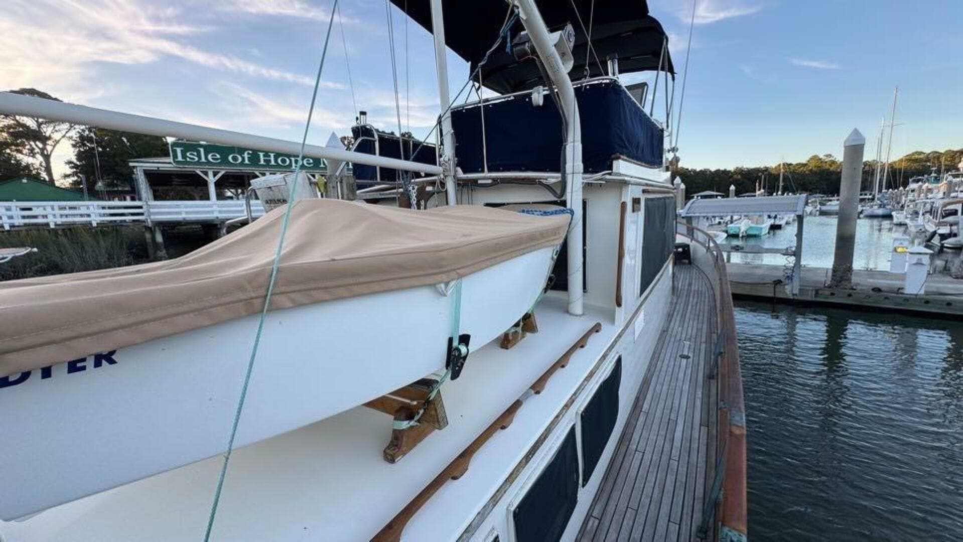 1978 Grand Banks 42 — photo 65