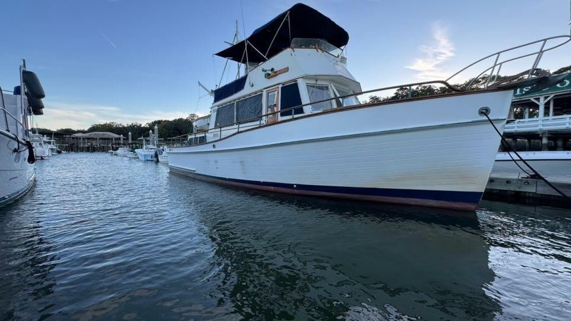 1978 Grand Banks 42 — photo 9