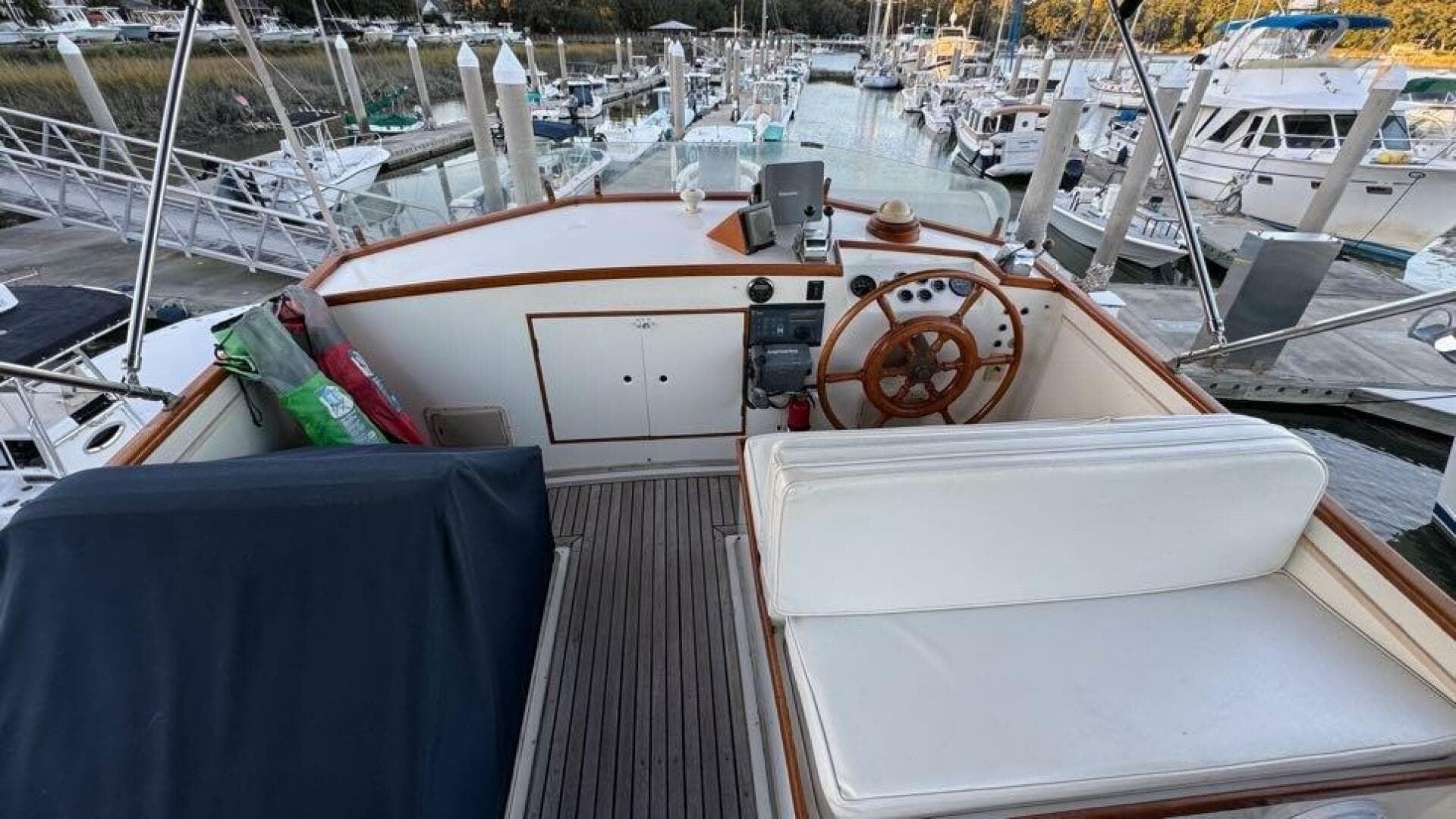 1978 Grand Banks 42 — photo 15