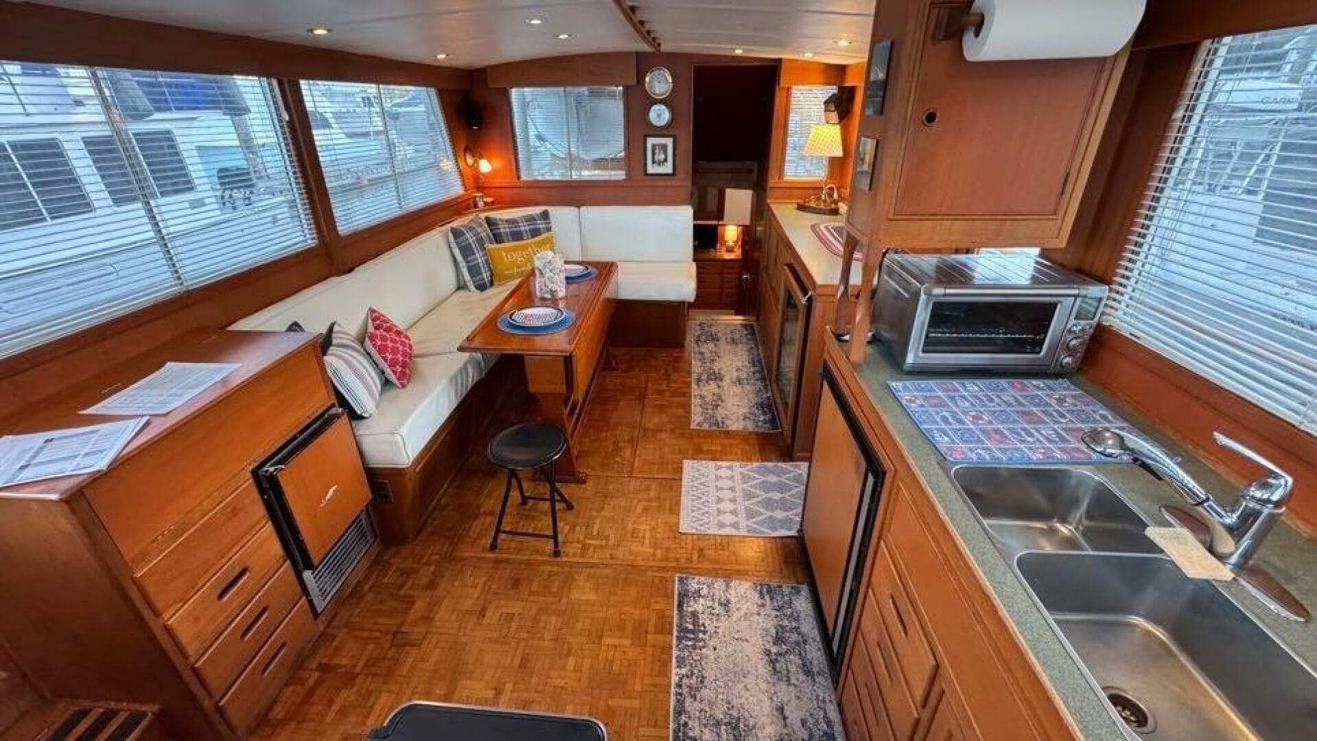 1978 Grand Banks 42 — photo 23