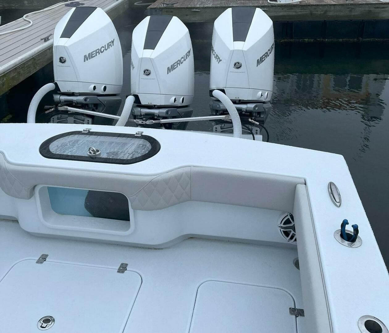 2022 Conch 33 — photo 3