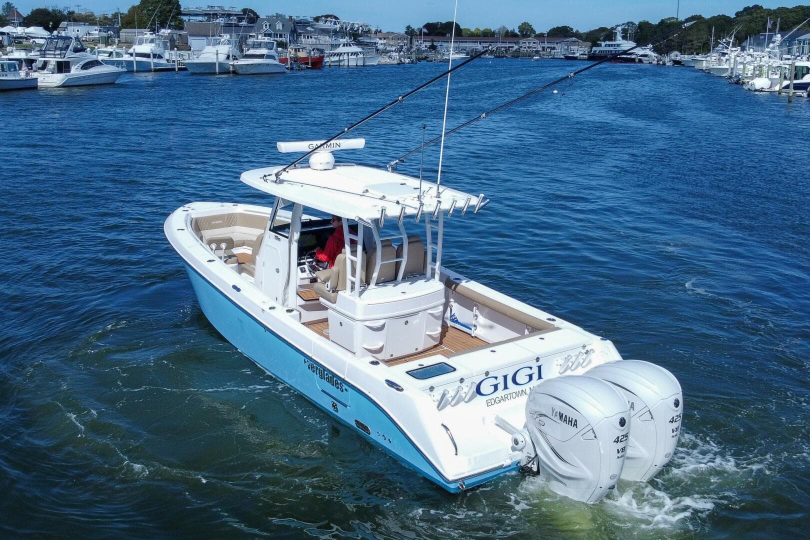 2023 Everglades 335 CC — photo 12