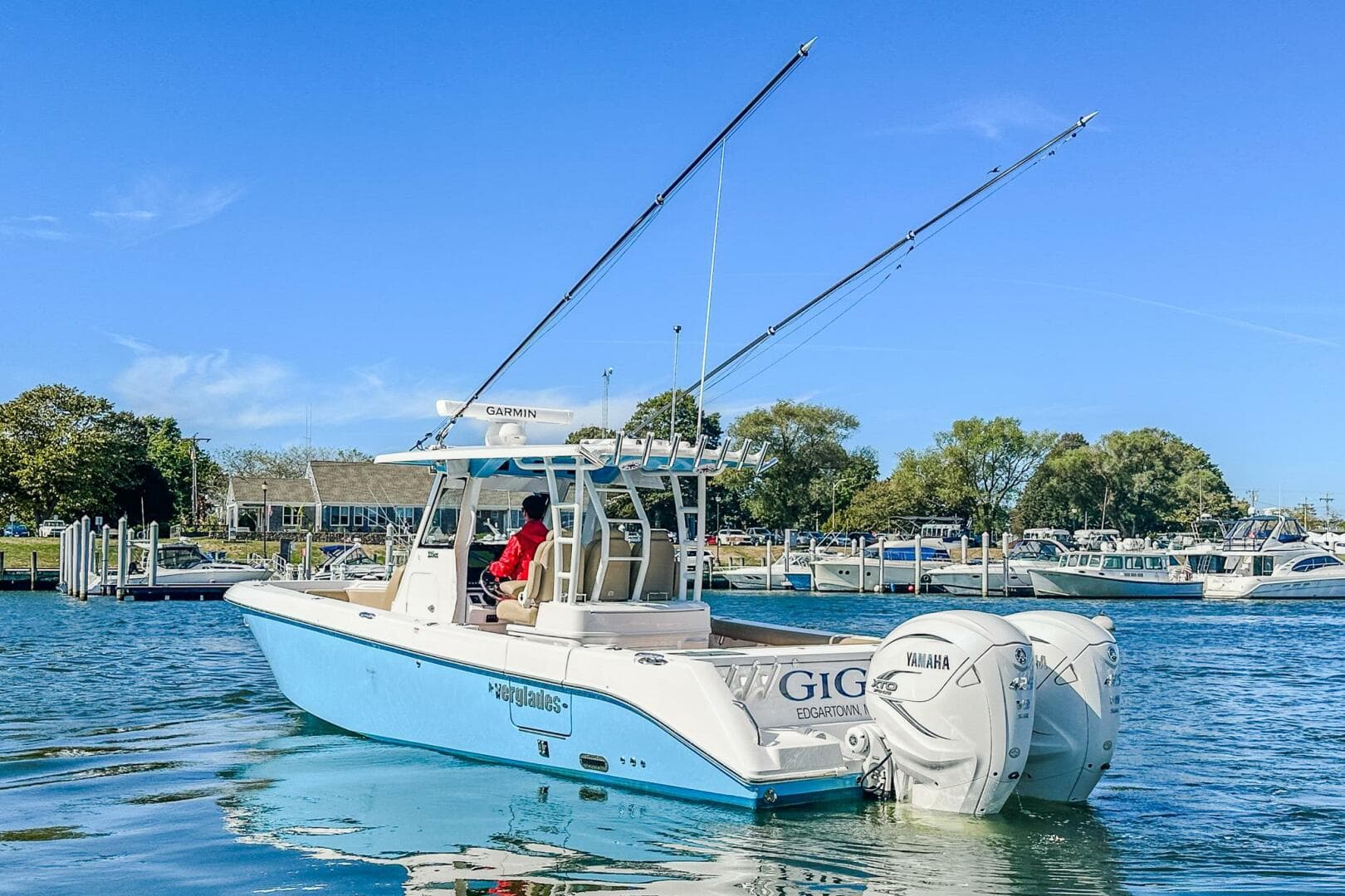 2023 Everglades 335 CC — photo 21