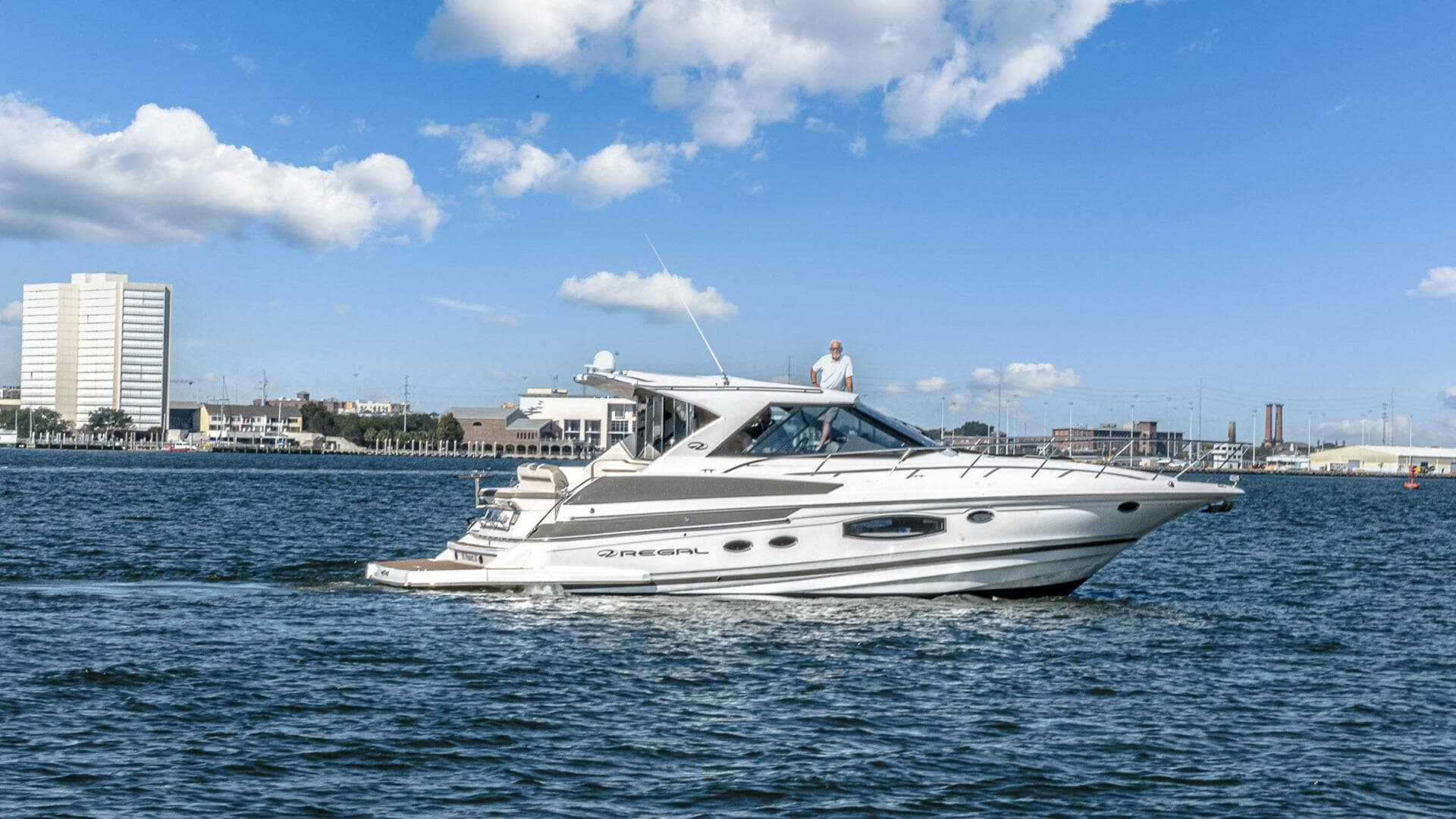 2016 Regal Sport Coupe — photo 74