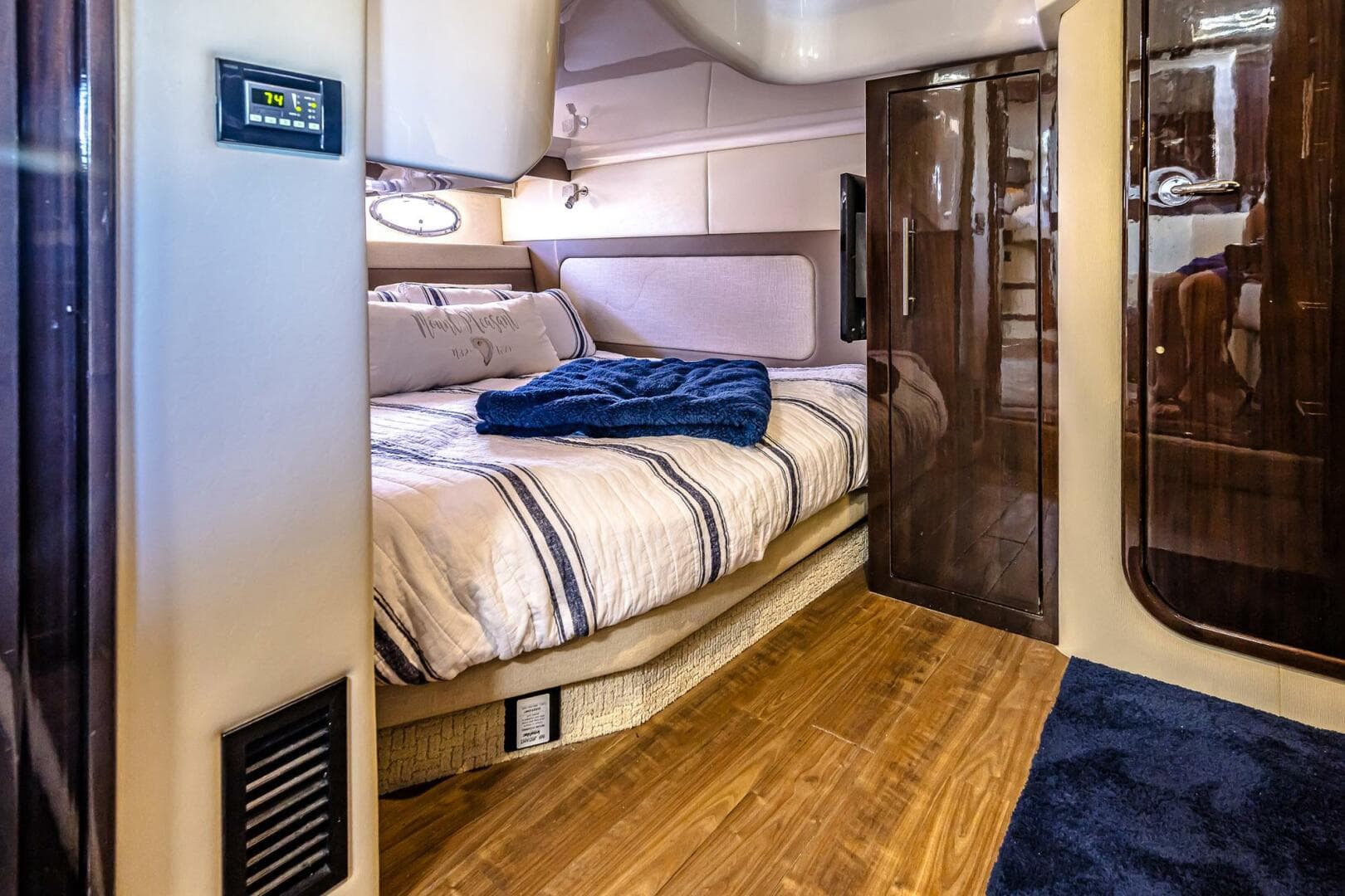 2016 Regal Sport Coupe — photo 35