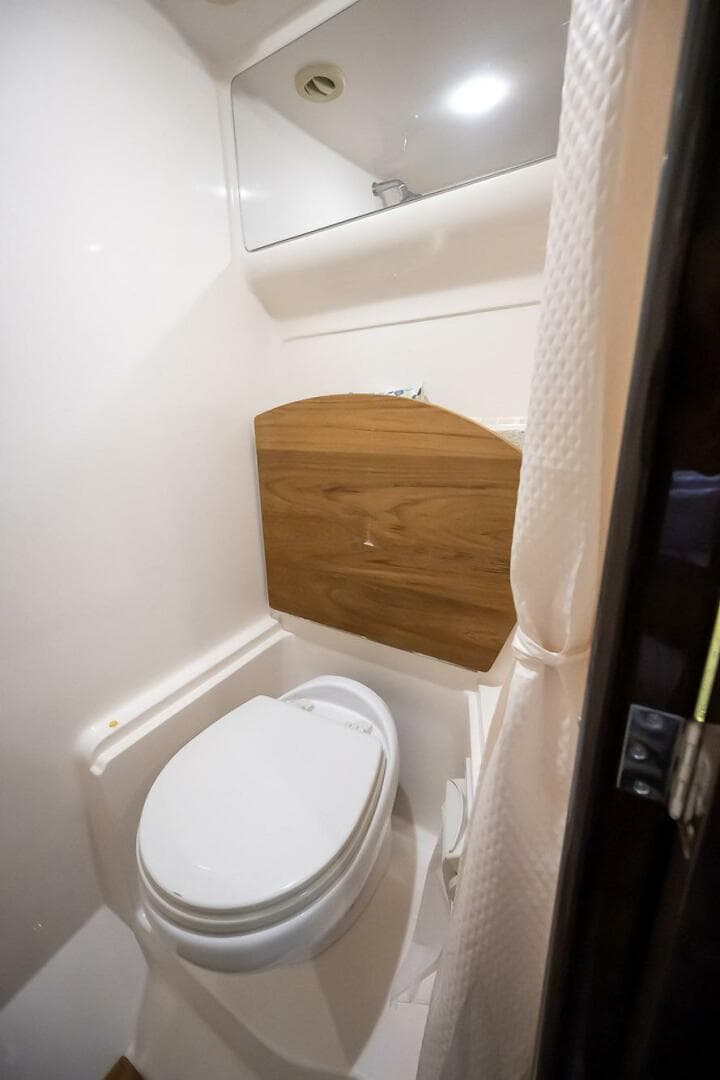 2016 Regal Sport Coupe — photo 70