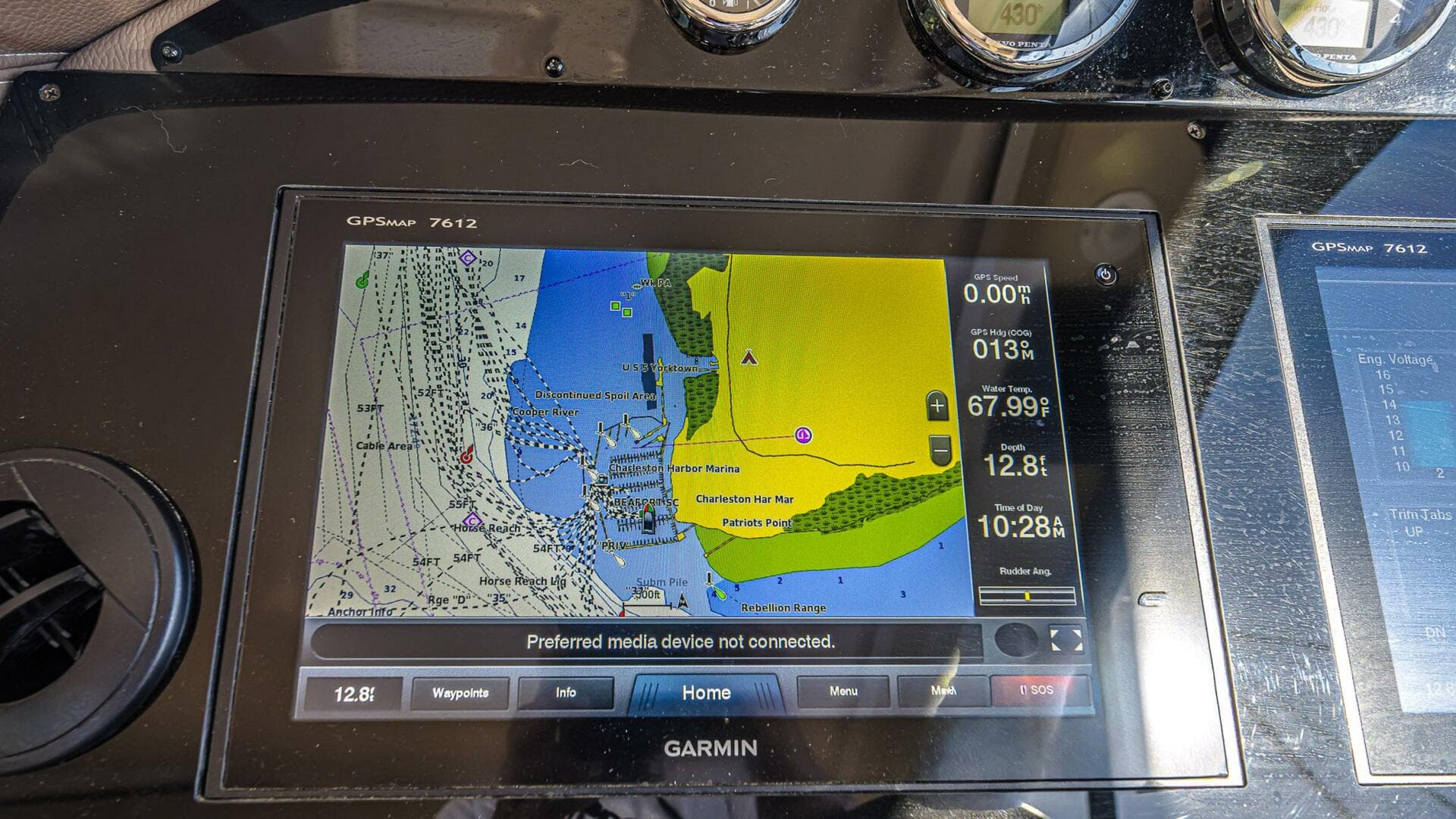 2016 Regal Sport Coupe — photo 19