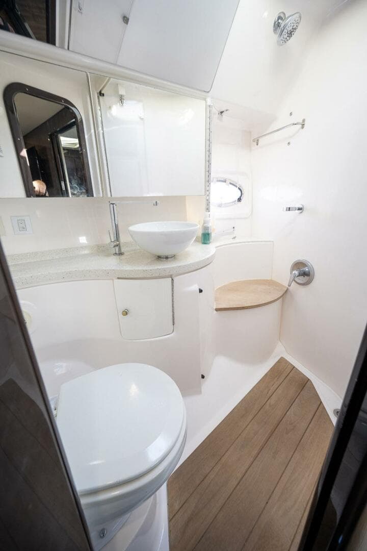 2016 Regal Sport Coupe — photo 33