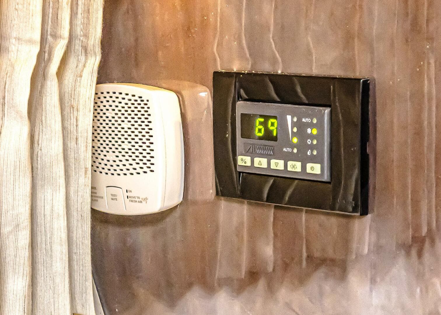 2016 Regal Sport Coupe — photo 59