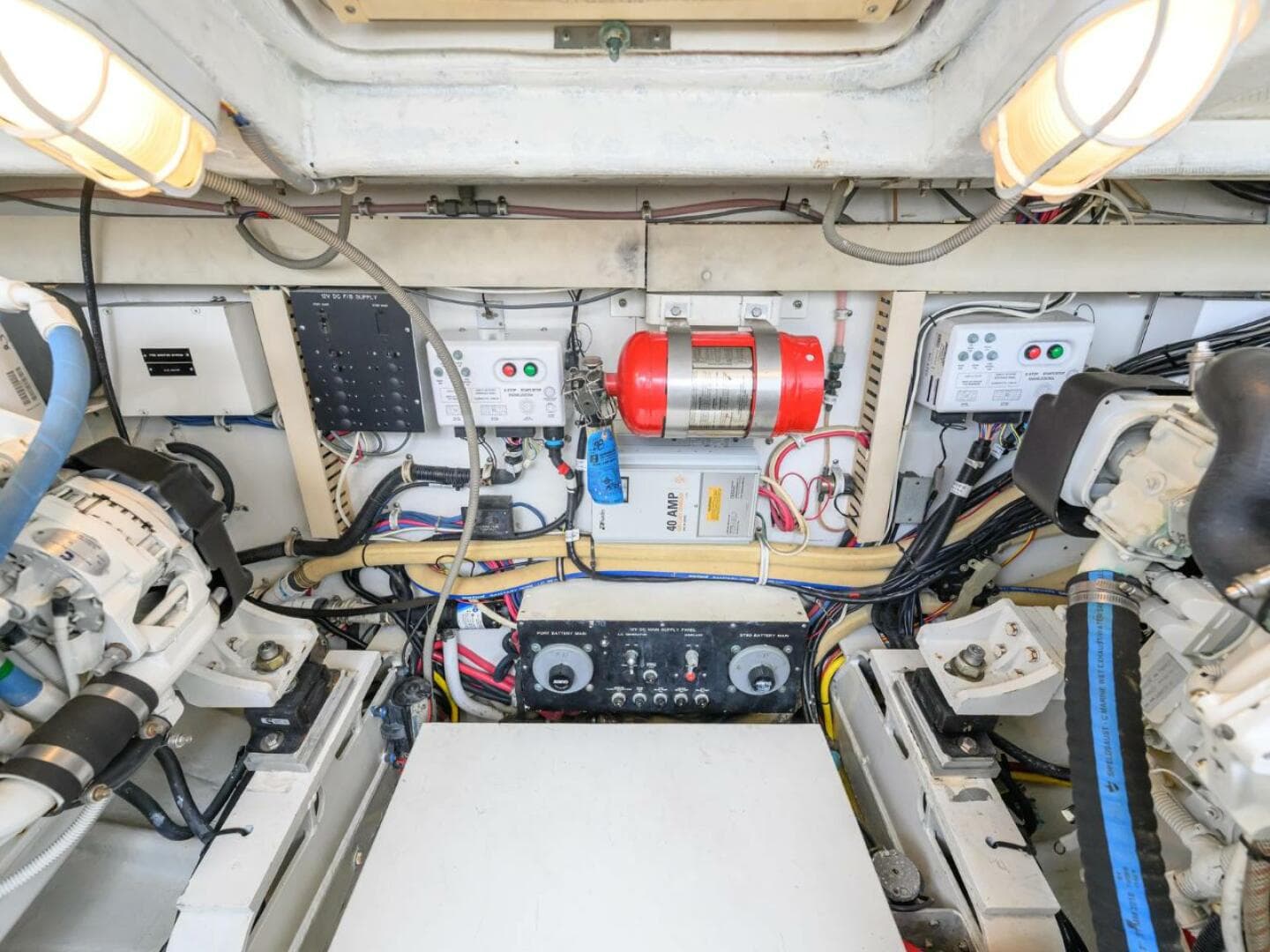 1998 Bertram 36 Moppie — photo 22