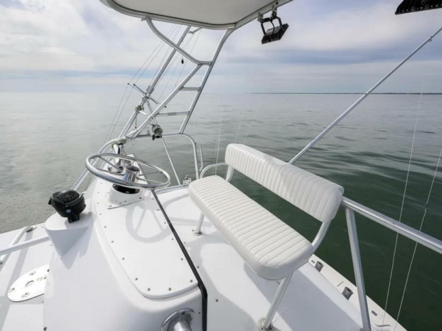 1998 Bertram 36 Moppie — photo 11