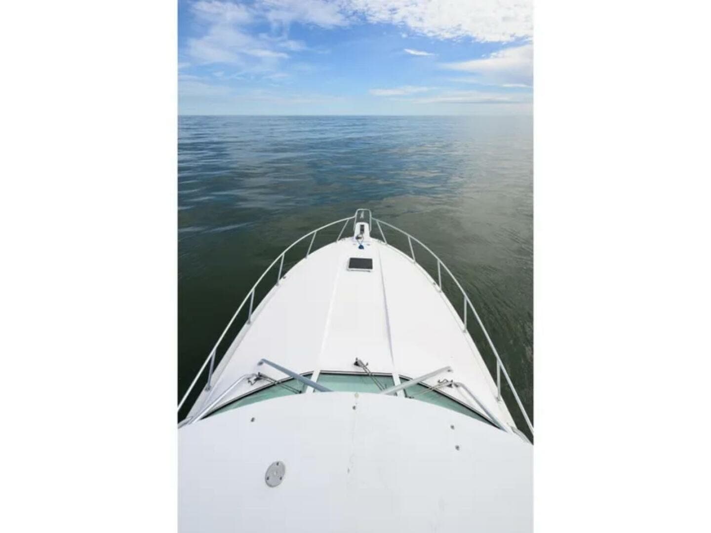 1998 Bertram 36 Moppie — photo 13