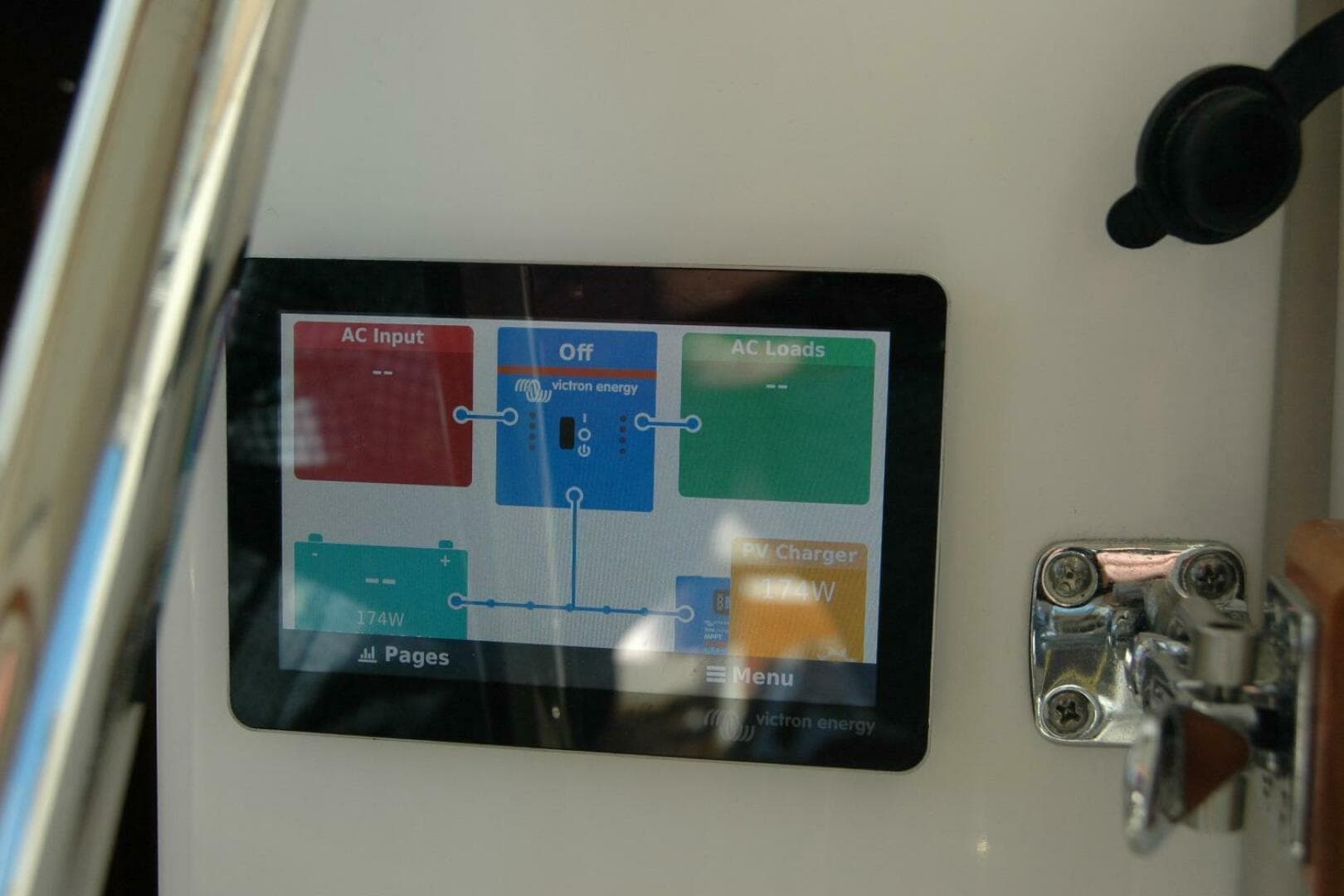 2015 Back Cove 37 — photo 53