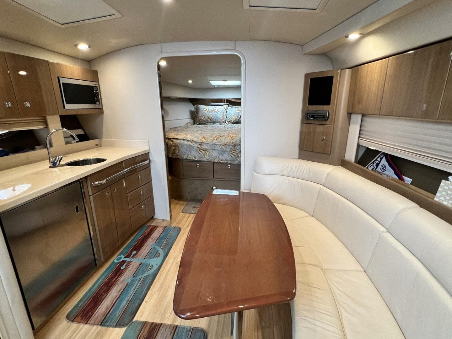 2011 Formula 37 Pc — photo 21