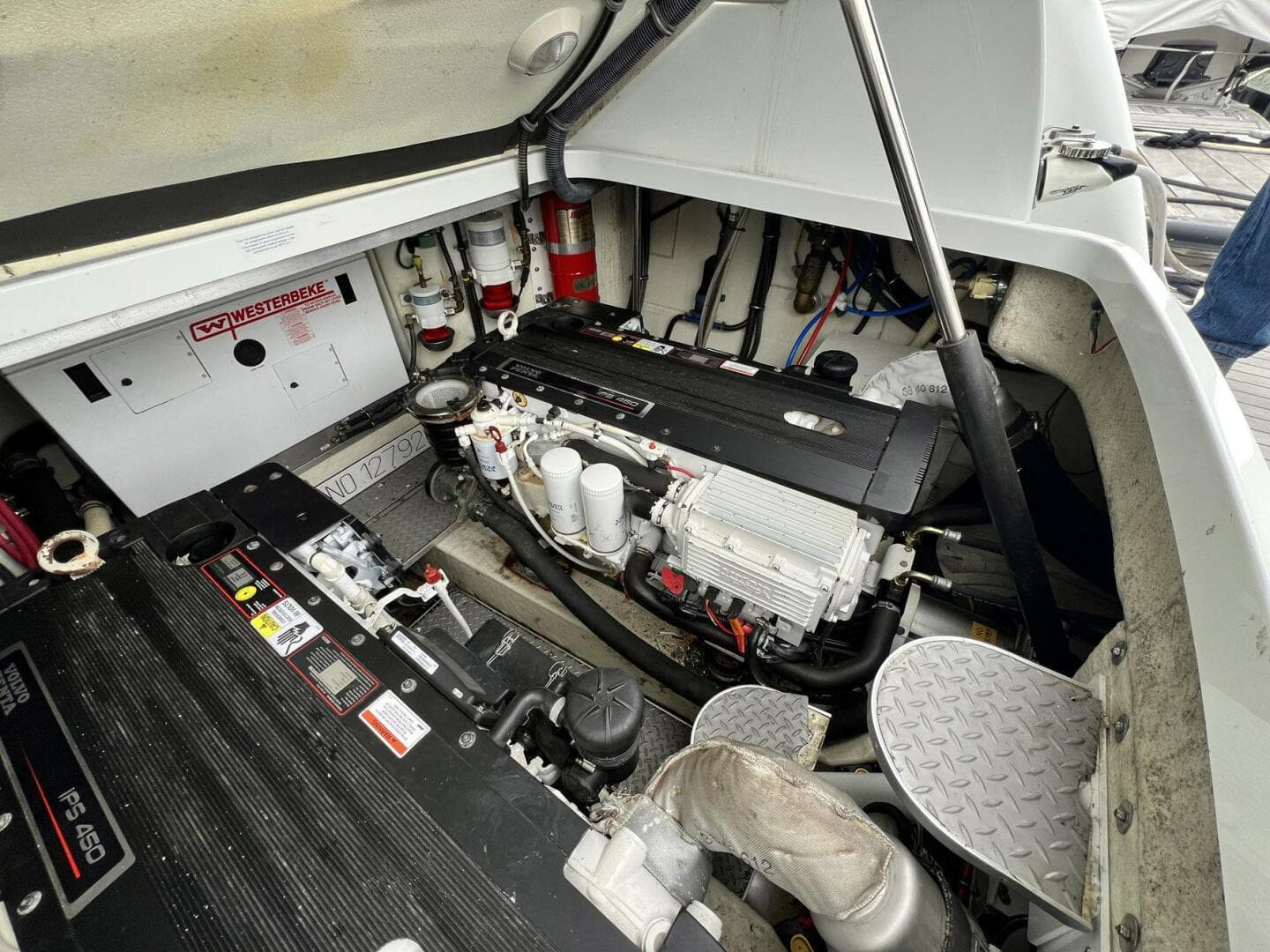 2011 Formula 37 Pc — photo 44