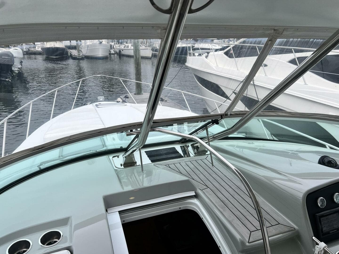 2011 Formula 37 Pc — photo 12